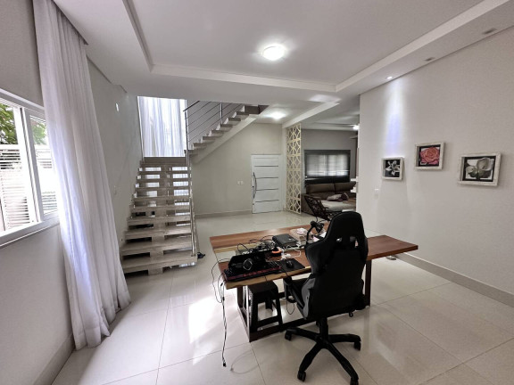 Imagem Casa de Condomínio com 4 Quartos à Venda, 295 m² em Jardim Imperial - Cuiabá Imagem Casa de Condomínio com 4 Quartos à Venda, 295 m² em Jardim Imperial - Cuiabá