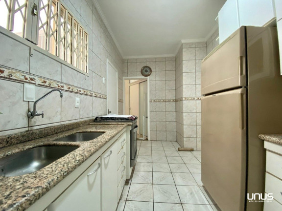 Imagem Casa com 4 Quartos à Venda, 298 m² em Campinas - São José