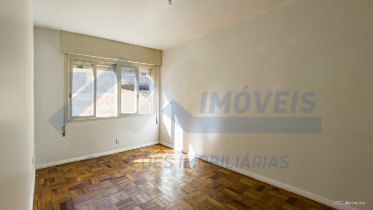 Imagem Imóvel com 2 Quartos à Venda, 67 m² em Rio Branco - Porto Alegre Imagem Imóvel com 2 Quartos à Venda, 67 m² em Rio Branco - Porto Alegre