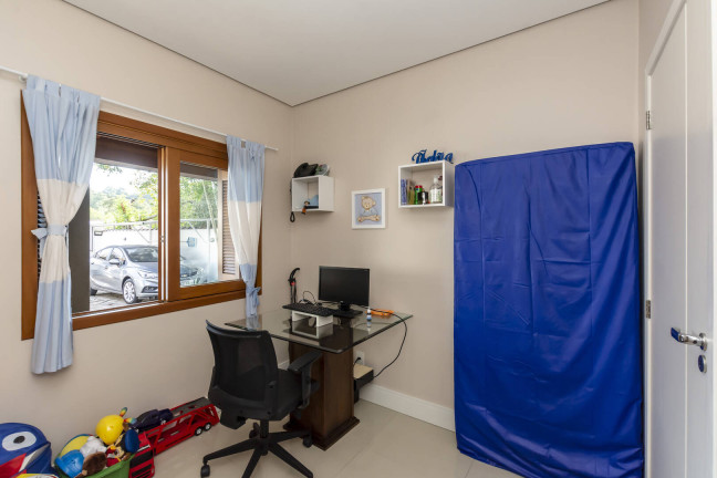 Imagem Casa com 2 Quartos à Venda, 245 m² em Lomba Do Pinheiro - Porto Alegre