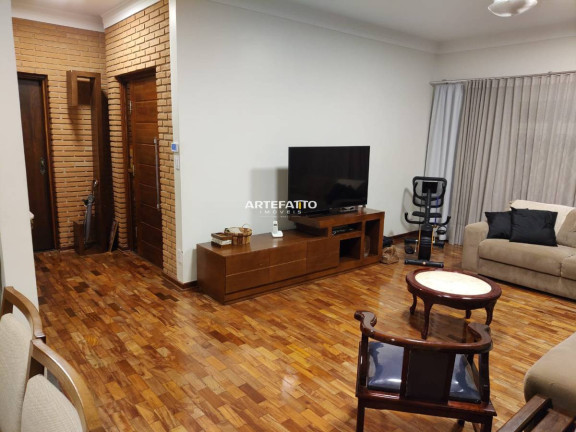 Imagem Casa com 3 Quartos à Venda, 239 m² Imagem Casa com 3 Quartos à Venda, 239 m²