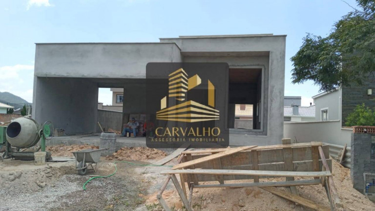 Imagem Casa com 3 Quartos à Venda, 300 m² em Praia De Fora - Palhoça Imagem Casa com 3 Quartos à Venda, 300 m² em Praia De Fora - Palhoça