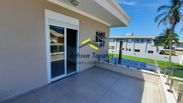 Imagem Casa com 3 Quartos à Venda, 386 m² em Loteamento Balneário Massaguaçu - Caraguatatuba