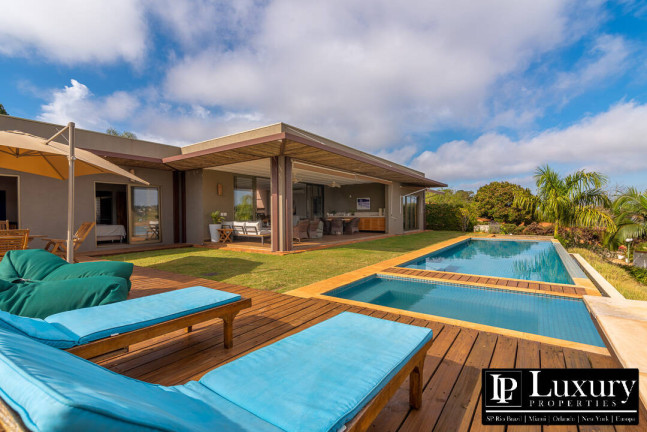 Imagem Casa com 4 Quartos à Venda, em Ponta Dos Cambarás - Avaré Imagem Casa com 4 Quartos à Venda, em Ponta Dos Cambarás - Avaré