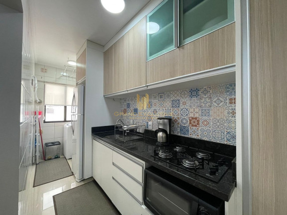 Imagem Apartamento com 2 Quartos à Venda, 70 m² em Centro - Balneário Camboriú Imagem Apartamento com 2 Quartos à Venda, 70 m² em Centro - Balneário Camboriú