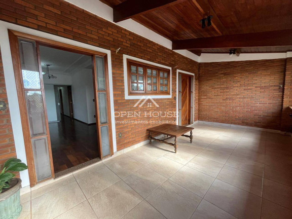Imagem Casa com 5 Quartos para Alugar, 372 m² em Vila Maria - Botucatu