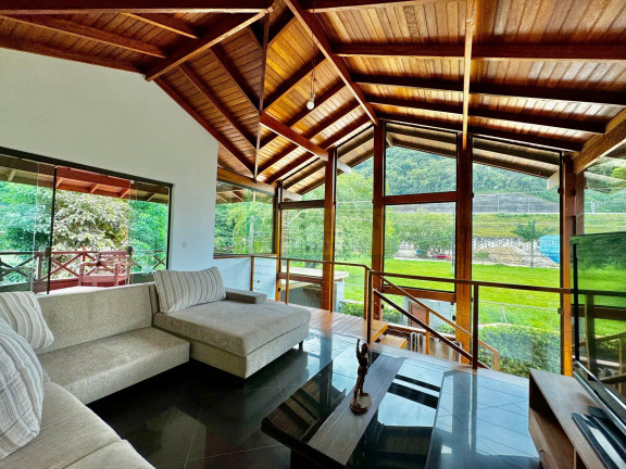 Imagem Sobrado com 3 Quartos à Venda, 202 m² em Jardim Terralão - Caraguatatuba Imagem Sobrado com 3 Quartos à Venda, 202 m² em Jardim Terralão - Caraguatatuba