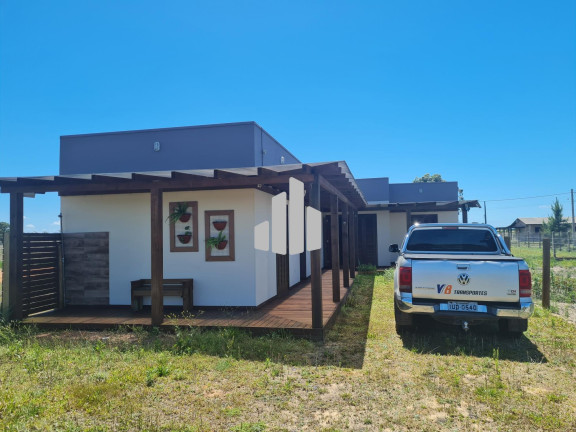 Imagem Casa com 3 Quartos à Venda, 125 m² em Praia Santa Helena - Torres Imagem Casa com 3 Quartos à Venda, 125 m² em Praia Santa Helena - Torres