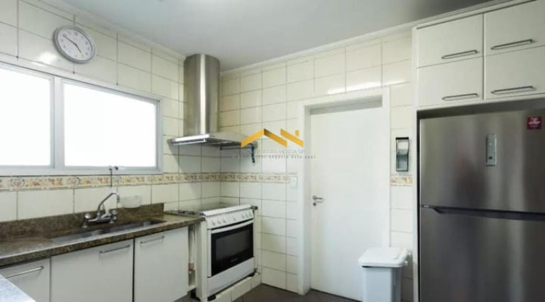 Imagem Apartamento com 4 Quartos à Venda, 240 m² em Moema - São Paulo