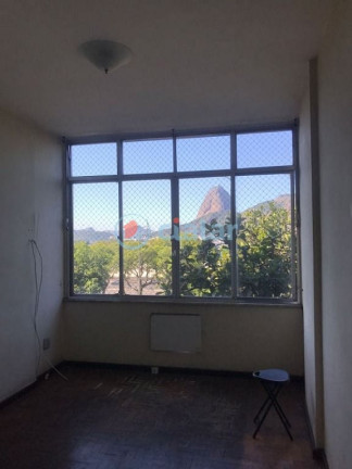 Imagem Apartamento com 1 Quarto à Venda, 26 m² em Botafogo - Rio De Janeiro Imagem Apartamento com 1 Quarto à Venda, 26 m² em Botafogo - Rio De Janeiro