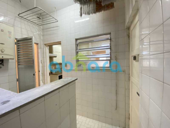 Imagem Apartamento com 3 Quartos à Venda, 210 m² em Copacabana - Rio De Janeiro