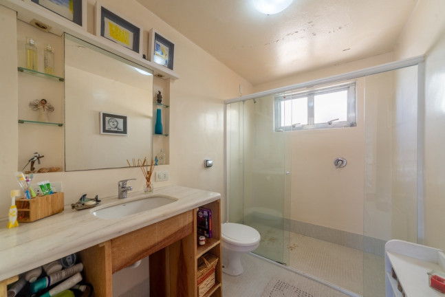 Imagem Apartamento com 2 Quartos à Venda, 91 m² em Menino Deus - Porto Alegre Imagem Apartamento com 2 Quartos à Venda, 91 m² em Menino Deus - Porto Alegre
