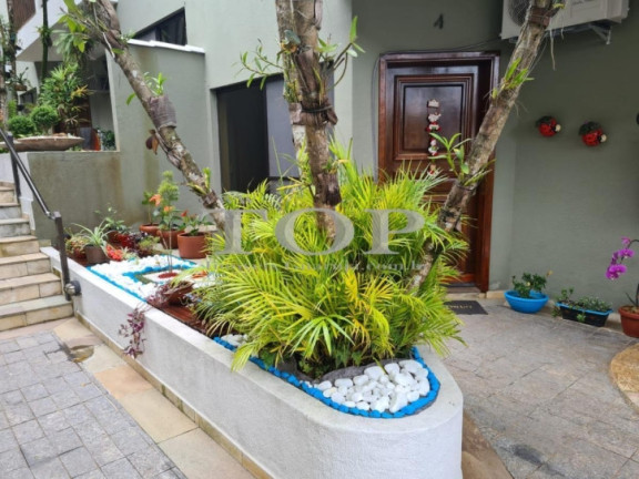 Imagem Casa com 3 Quartos à Venda, 175 m² em Pitangueiras - Guarujá