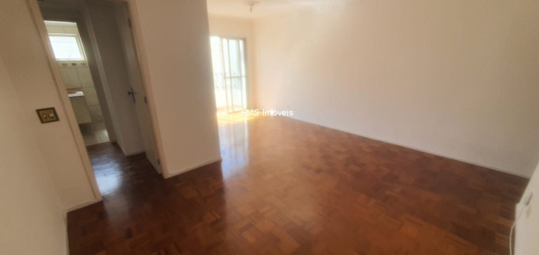 Imagem Imóvel com 2 Quartos à Venda, 87 m² em Moema - São Paulo Imagem Imóvel com 2 Quartos à Venda, 87 m² em Moema - São Paulo