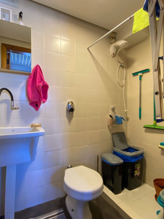 Imagem Imóvel com 3 Quartos à Venda, 140 m² em Rio Branco - Porto Alegre Imagem Imóvel com 3 Quartos à Venda, 140 m² em Rio Branco - Porto Alegre