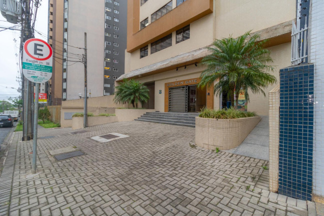 Imagem Sala Comercial para Alugar, 28 m² em água Verde - Curitiba Imagem Sala Comercial para Alugar, 28 m² em água Verde - Curitiba