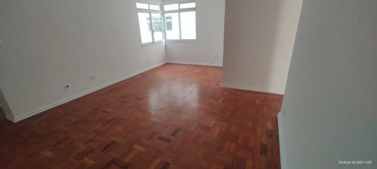 Apartamento com 2 Quartos para Alugar, 110 m² em Gonzaga - Santos