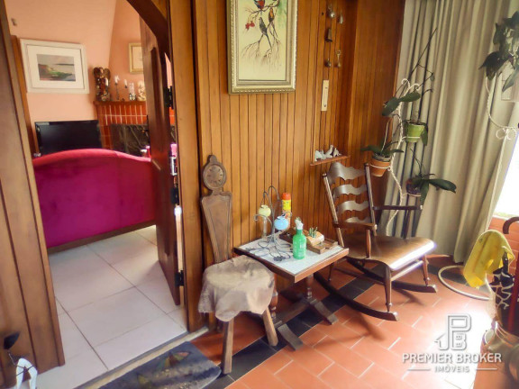 Imagem Casa com 3 Quartos à Venda, 200 m² em Albuquerque - Teresópolis Imagem Casa com 3 Quartos à Venda, 200 m² em Albuquerque - Teresópolis