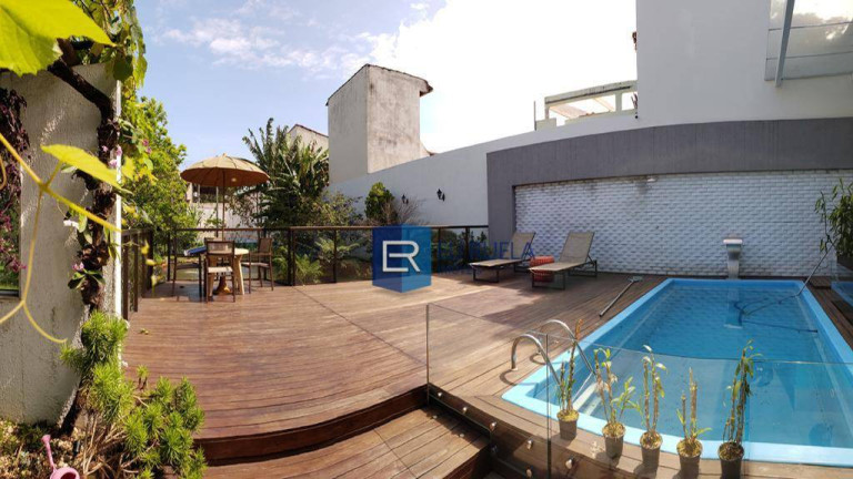 Imagem Casa com 3 Quartos à Venda, 270 m² em Cocal - Vila Velha Imagem Casa com 3 Quartos à Venda, 270 m² em Cocal - Vila Velha