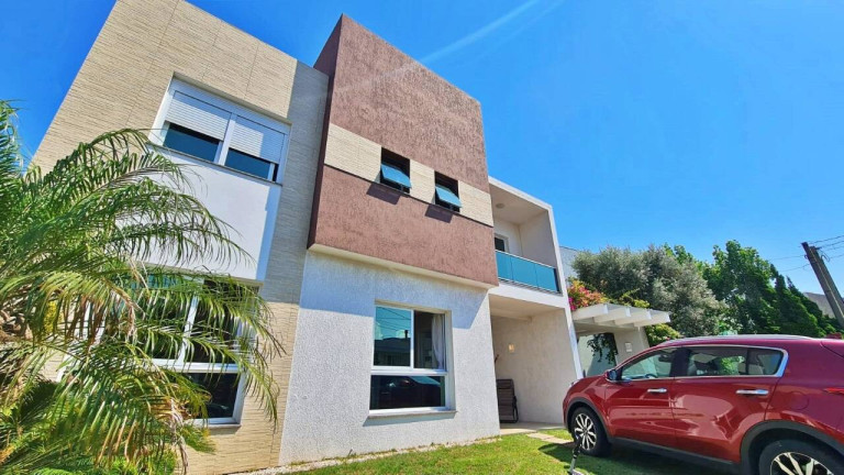 Imagem Casa com 4 Quartos à Venda, em Noiva Do Mar - Xangri-lá Imagem Casa com 4 Quartos à Venda, em Noiva Do Mar - Xangri-lá