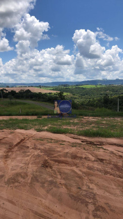 Imagem Terreno à Venda, 450 m² em Ninho Verde 2 - Pardinho Imagem Terreno à Venda, 450 m² em Ninho Verde 2 - Pardinho