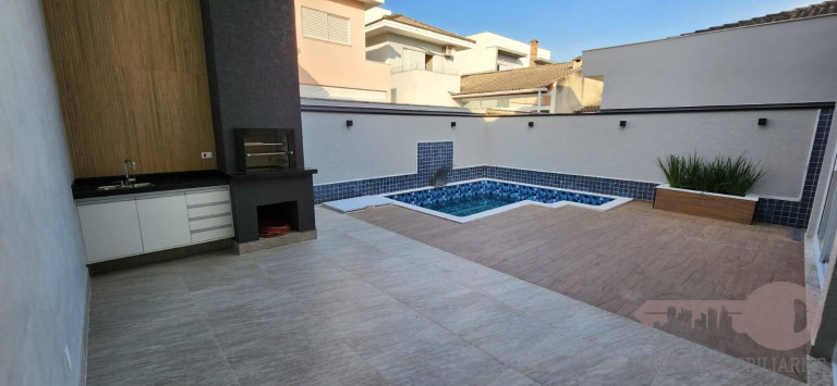 Casa com 3 Quartos à Venda, 300 m² em Sorocaba