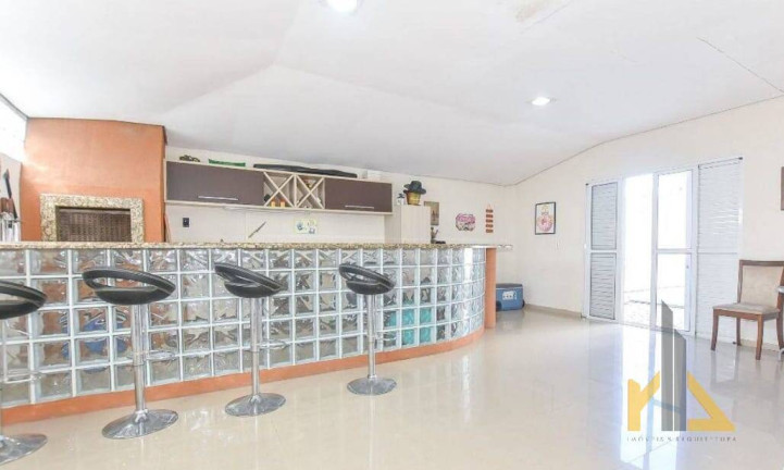 Imagem Casa com 4 Quartos à Venda, 191 m² em Bairro Alto - Curitiba