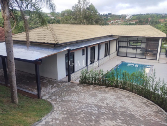 Imóvel com 3 Quartos à Venda, 198 m² em Jardim Estância Brasil - Atibaia
