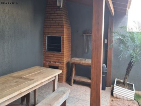 Imagem Imóvel com 3 Quartos à Venda, 240 m² em Verdes Campos - Porto Alegre Imagem Imóvel com 3 Quartos à Venda, 240 m² em Verdes Campos - Porto Alegre
