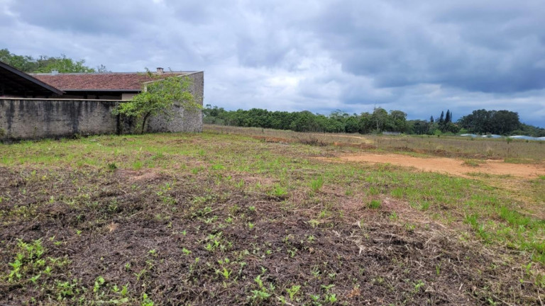Imagem Terreno à Venda, 912 m² em Santa Catarina - Joinville
