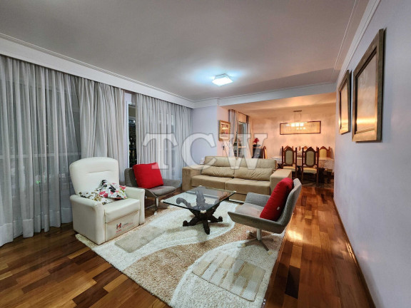 Apartamento com 4 Quartos à Venda, 176 m² em Aclimação - São Paulo