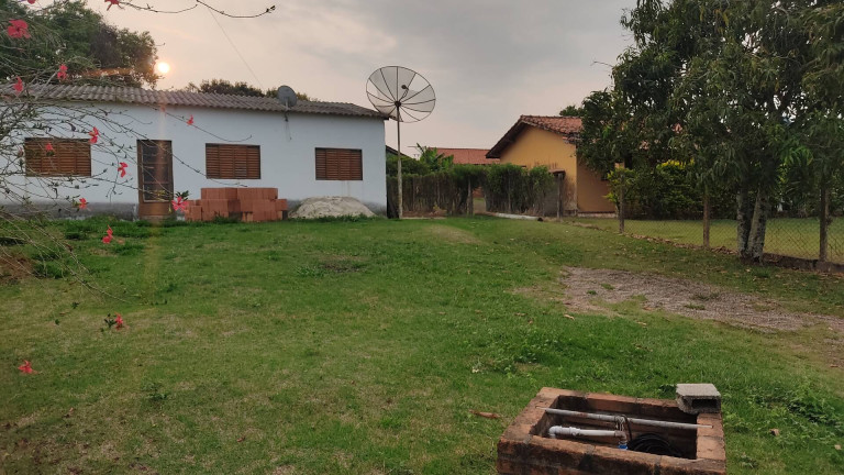 Imagem Chácara com 2 Quartos à Venda, 800 m² em Canguera - Capela Do Alto Imagem Chácara com 2 Quartos à Venda, 800 m² em Canguera - Capela Do Alto