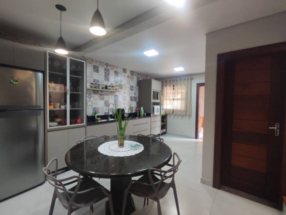Imagem Casa com 2 Quartos à Venda, 330 m² em Salinas - Balneário Barra Do Sul Imagem Casa com 2 Quartos à Venda, 330 m² em Salinas - Balneário Barra Do Sul