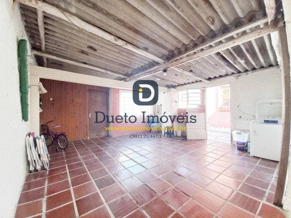 Imagem Casa com 3 Quartos à Venda, 100 m² em Camobi - Santa Maria