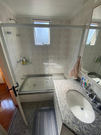 Imagem Imóvel com 4 Quartos à Venda, 144 m² em Moema - São Paulo Imagem Imóvel com 4 Quartos à Venda, 144 m² em Moema - São Paulo