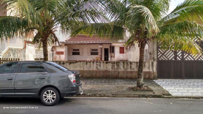 Imagem Casa com 2 Quartos à Venda, 90 m² em Solemar - Praia Grande Imagem Casa com 2 Quartos à Venda, 90 m² em Solemar - Praia Grande