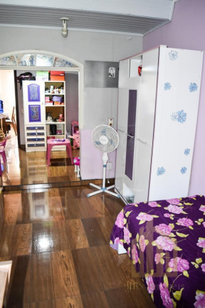 Imagem Casa com 2 Quartos à Venda, 186 m² em Cajuru - Curitiba