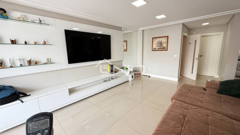 Imagem Apartamento com 3 Quartos à Venda, 184 m² em Centro - Pato Branco Imagem Apartamento com 3 Quartos à Venda, 184 m² em Centro - Pato Branco