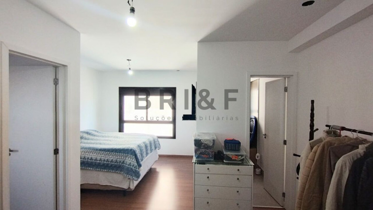 Imagem Apartamento com 2 Quartos à Venda, 137 m² em Brooklin - São Paulo Imagem Apartamento com 2 Quartos à Venda, 137 m² em Brooklin - São Paulo