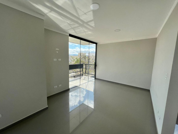 Imagem Casa com 4 Quartos à Venda, 310 m² em Piracangaguá - Taubaté
