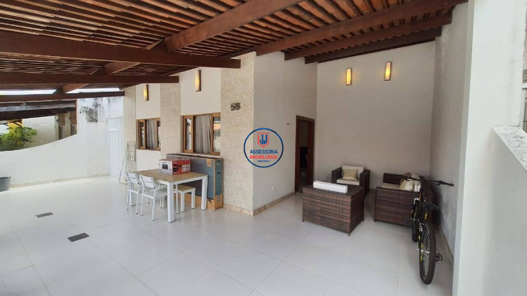 Imagem Casa com 3 Quartos para Alugar ou Temporada, 240 m² em Nova Parnamirim - Parnamirim Imagem Casa com 3 Quartos para Alugar ou Temporada, 240 m² em Nova Parnamirim - Parnamirim