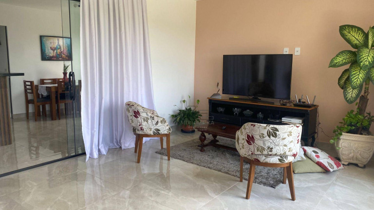 Casa com 3 Quartos à Venda, 173 m² em Casa De Pedra - Volta Redonda
