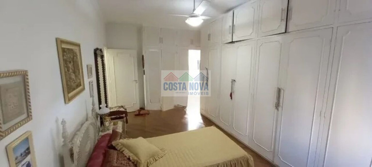 Imagem Apartamento com 3 Quartos à Venda, 221 m²