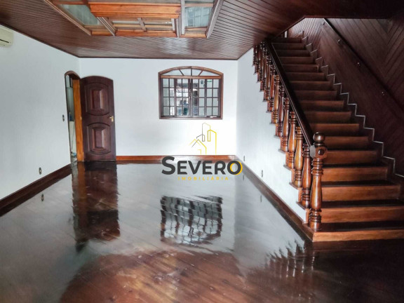 Imagem Casa com 4 Quartos à Venda, 500 m² em Centro - São Gonçalo