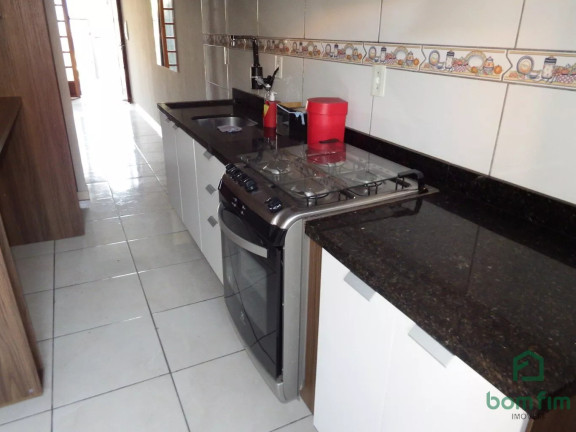 Imagem Casa com 2 Quartos à Venda, 55 m² em Olaria - Canoas Imagem Casa com 2 Quartos à Venda, 55 m² em Olaria - Canoas