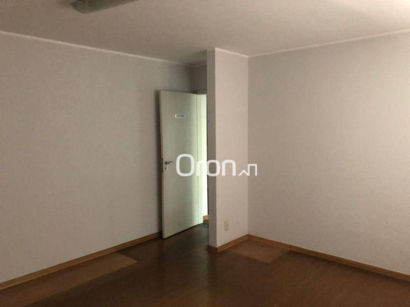 Imagem Casa com 1 Quarto à Venda, 450 m² em Setor Oeste - Goiânia Imagem Casa com 1 Quarto à Venda, 450 m² em Setor Oeste - Goiânia