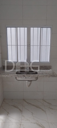 Sobrado com 3 Quartos à Venda,  em Parque Jambeiro - Campinas
