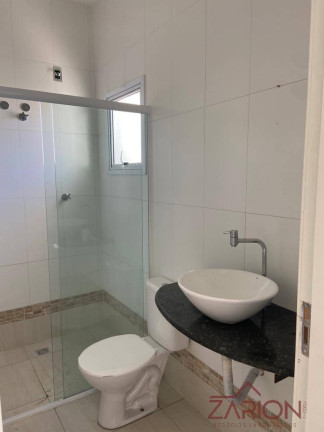 Imagem Casa de Condomínio com 3 Quartos à Venda, 140 m² em Parque São Luís - Taubaté