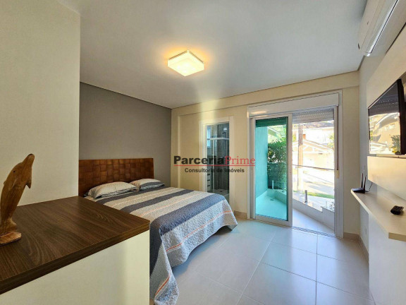 Imagem Casa com 6 Quartos à Venda, 630 m² em Riviera Módulo 3 - Bertioga Imagem Casa com 6 Quartos à Venda, 630 m² em Riviera Módulo 3 - Bertioga