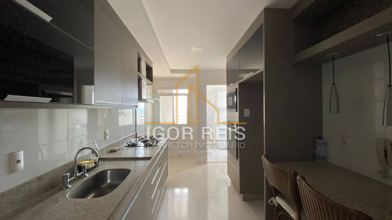 Imagem Apartamento com 3 Quartos à Venda, 160 m² em Centro - Campos Dos Goytacazes Imagem Apartamento com 3 Quartos à Venda, 160 m² em Centro - Campos Dos Goytacazes